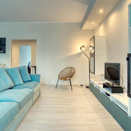 Caseospitali - Casa Janas, Elegante Trilocale Per 5 In Zona Centrale Milano Exteriör bild